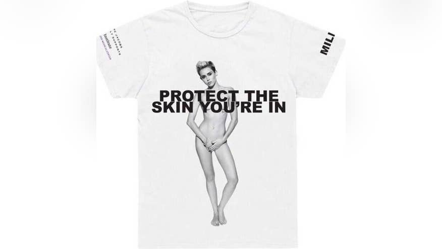 miley cyrus shirt campaign marc jacobs.jpg